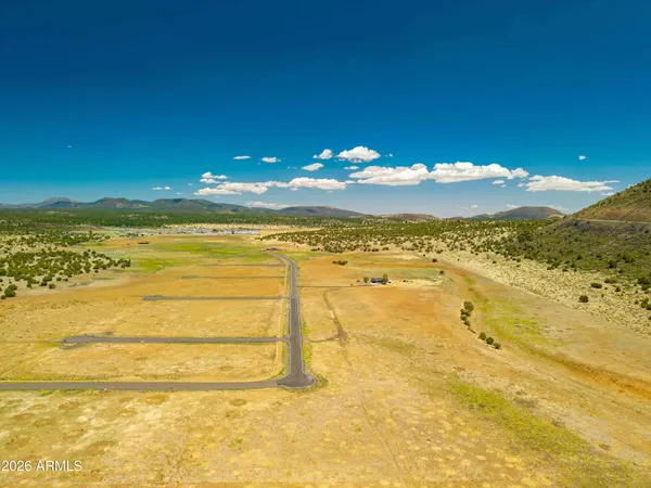 $1,823,400 | 6570 Meadows Lane, Flagstaff, AZ 86004