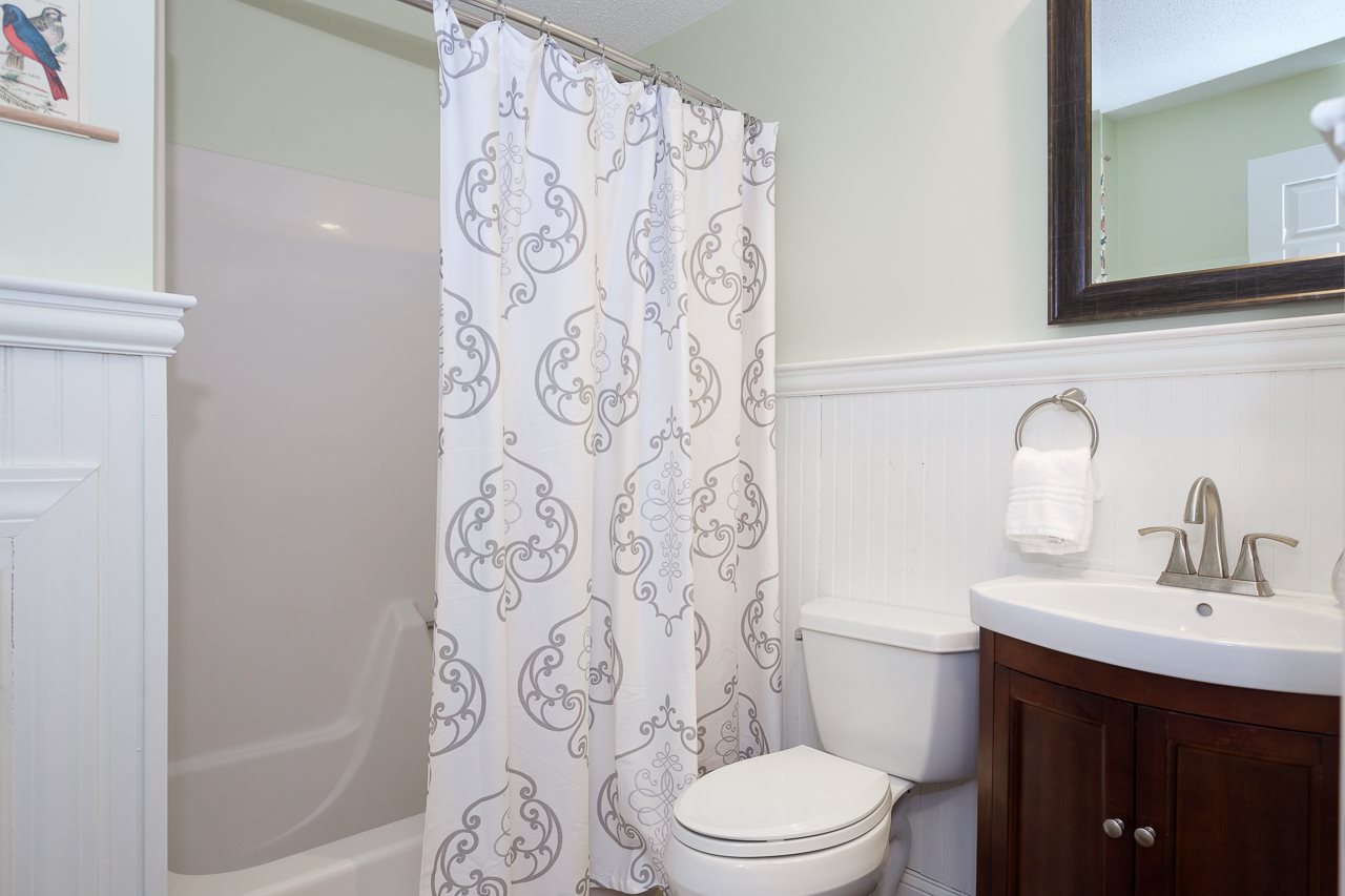 253 Old Quechee Road, Unit MR6E Hartford, VT 05059 - Photo 15 of 16 Gallery Image 15