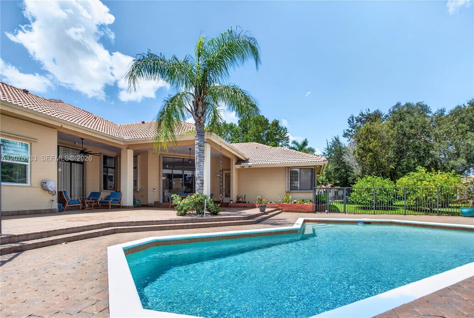 2725 Hunter Road Weston, FL 33331 - Photo 32 of 68 Gallery Image 32