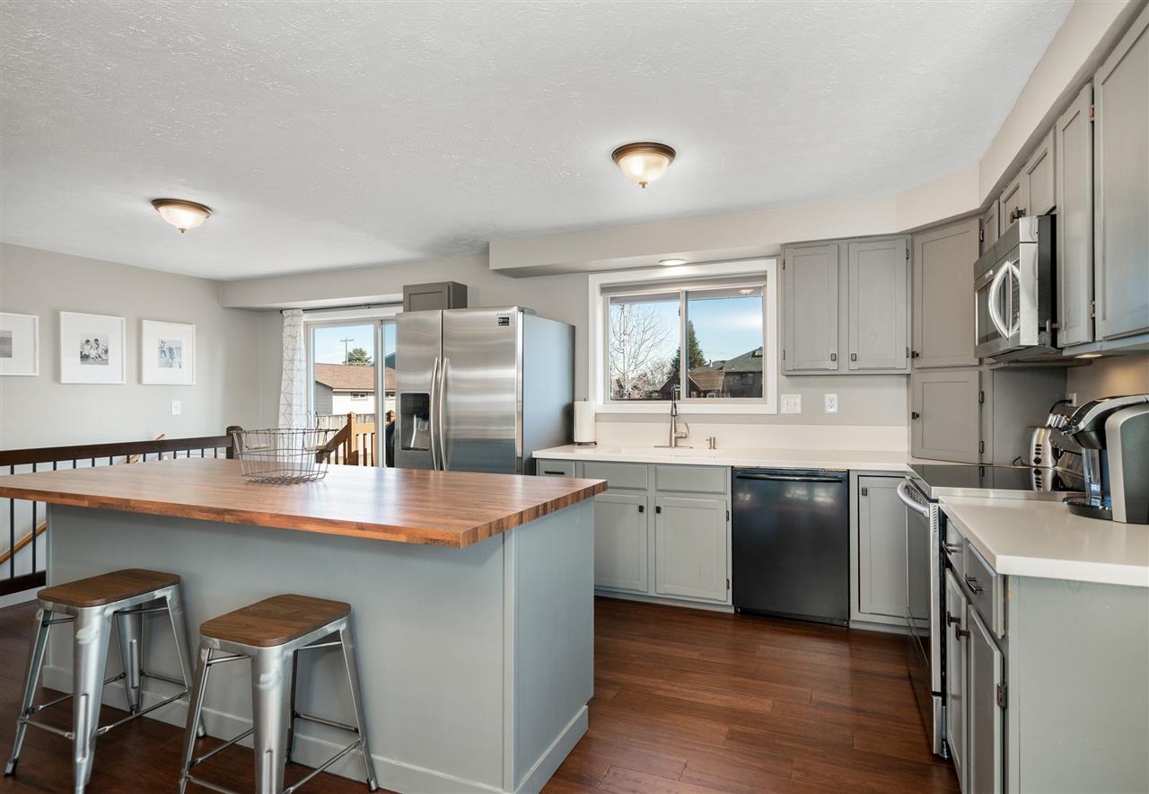3221 South Robie Road Spokane Valley, WA 99206 - Photo 4 of 20
