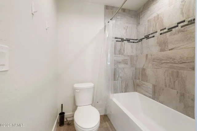 a view of an ocean view