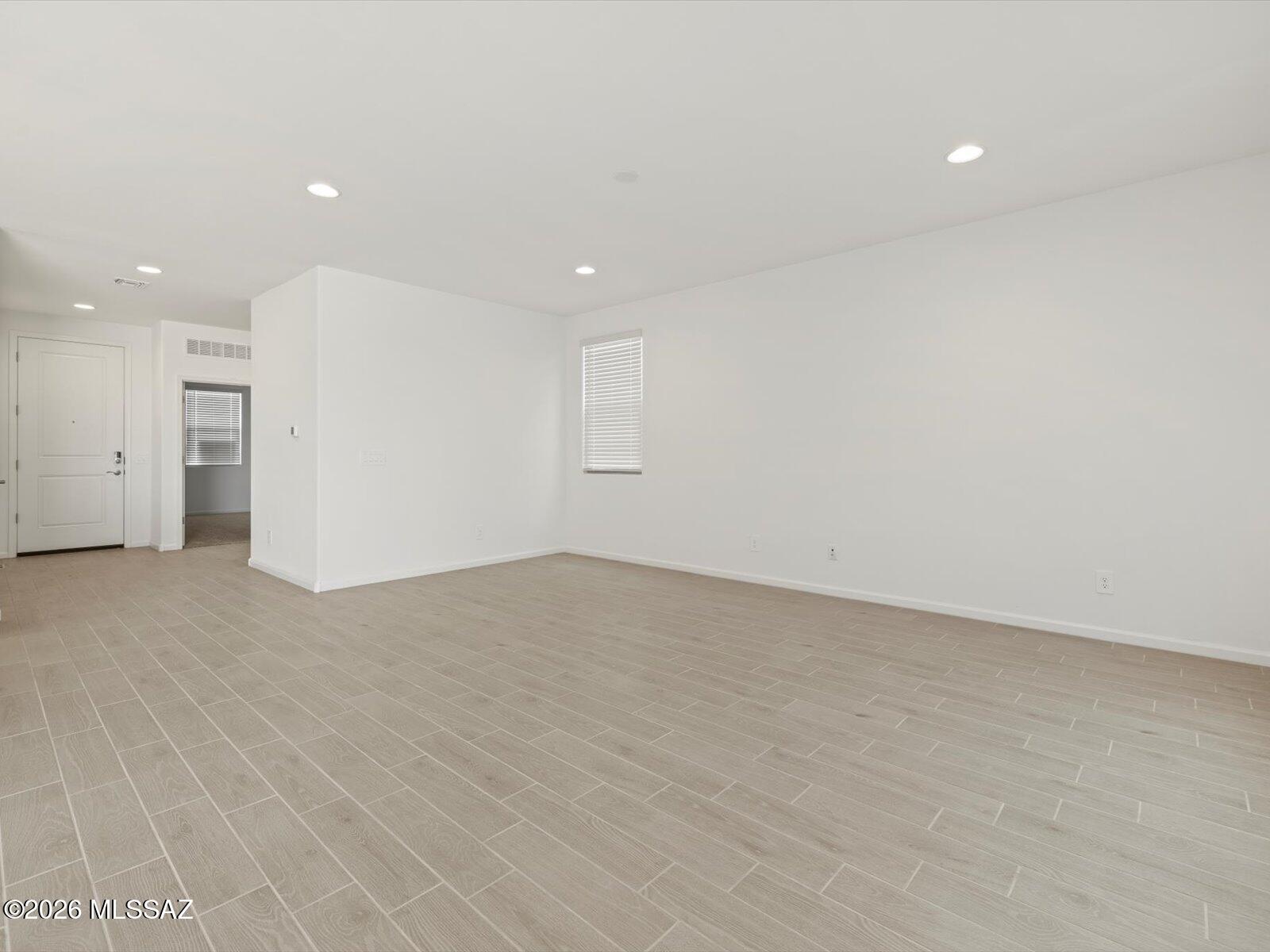 5133 West Gainer Ridge Road Tucson, AZ 85757 - Photo 11 of 16 a view of empty room