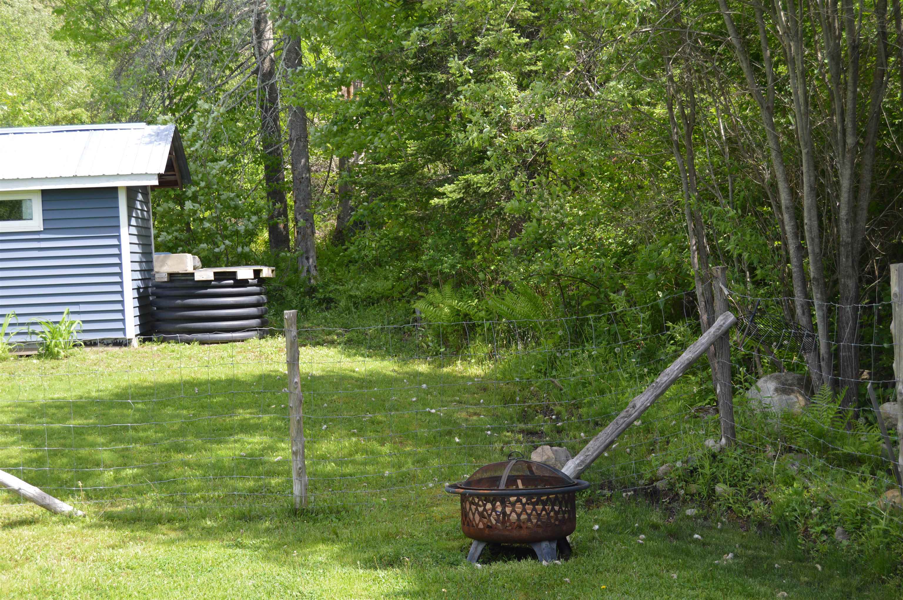 36 Ticklenaked Road East Ryegate, VT 05042 - Photo 4 of 17