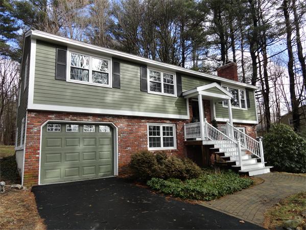 20 Sudbury Road Stow, MA 01775 - Photo 3 of 12 a front view of a house with garden