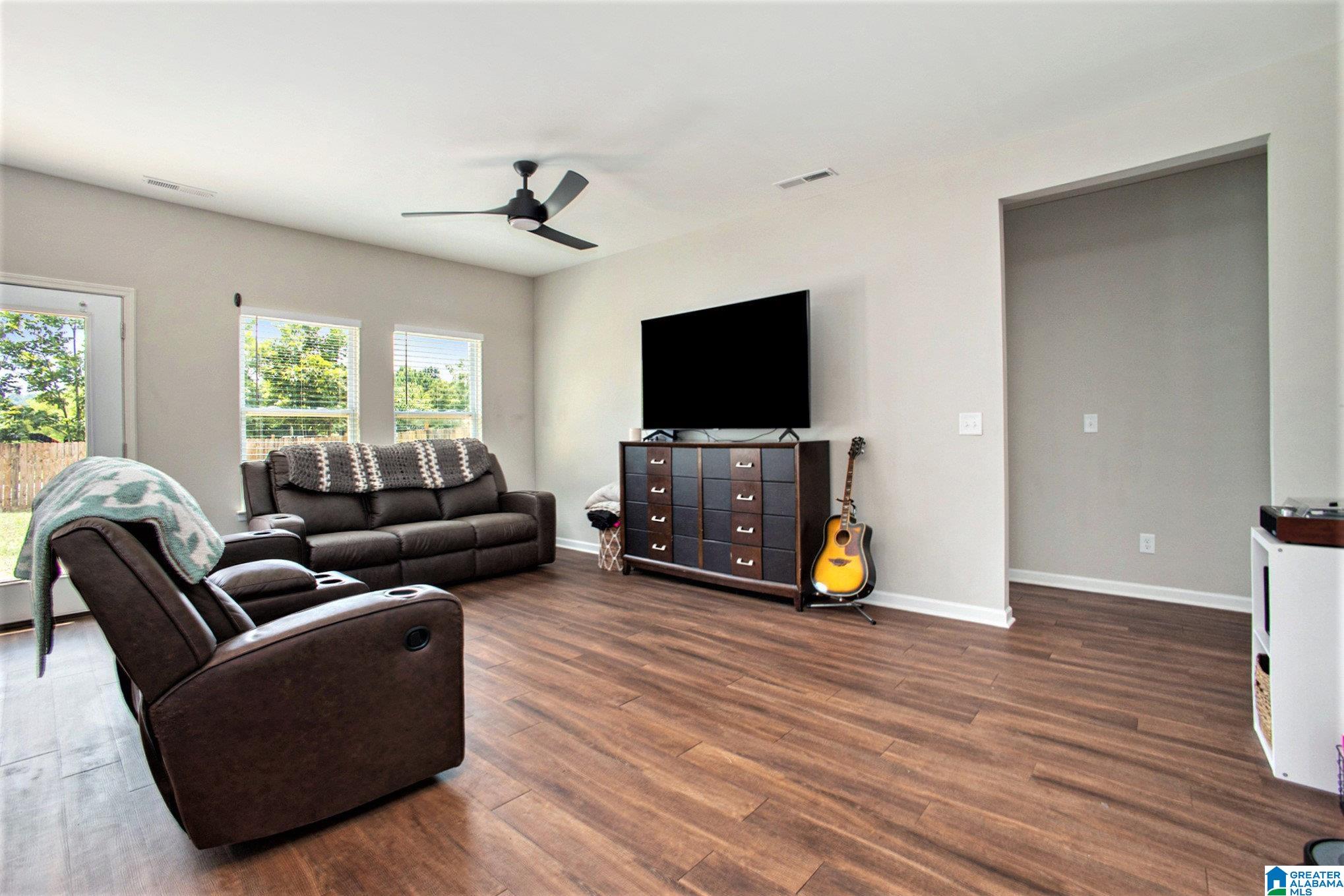 204 Masters Road Bessemer, AL 35023 - Photo 4 of 21 Gallery Image 4