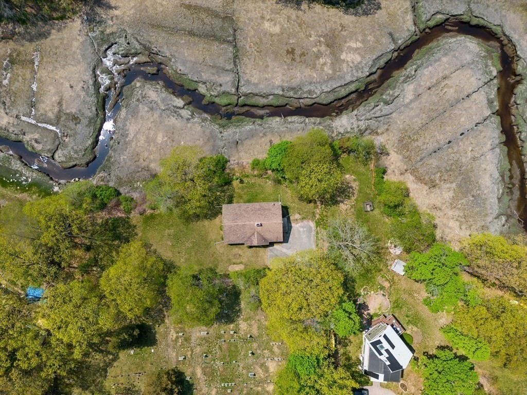44 Sumner Street Gloucester, MA 01930 - Photo 39 of 40 a view of a backyard
