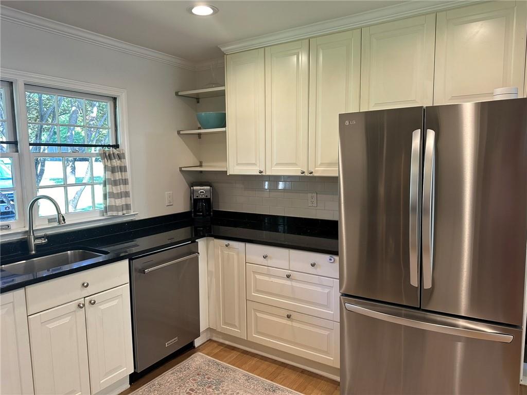 2497 Thompson Road Northeast Atlanta, GA 30319 - Photo 11 of 44