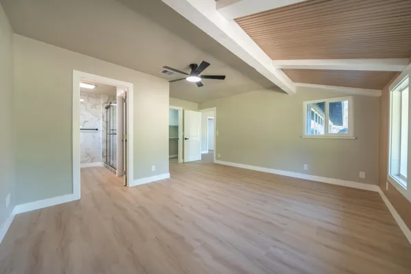 $599,990 | 19767 Paso Robles Avenue, Redding, CA 96003