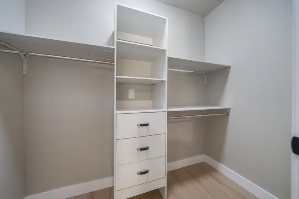 $599,990 | 19767 Paso Robles Avenue, Redding, CA 96003