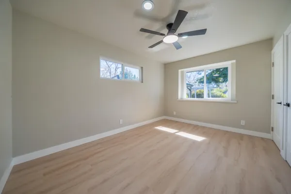 $599,990 | 19767 Paso Robles Avenue, Redding, CA 96003