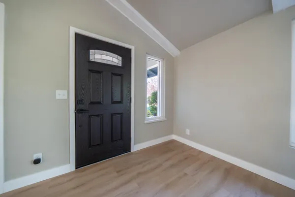 $599,990 | 19767 Paso Robles Avenue, Redding, CA 96003