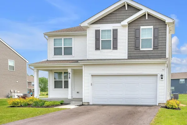 $399,900 | 615 Ensign Place, Hebron, IN 46341