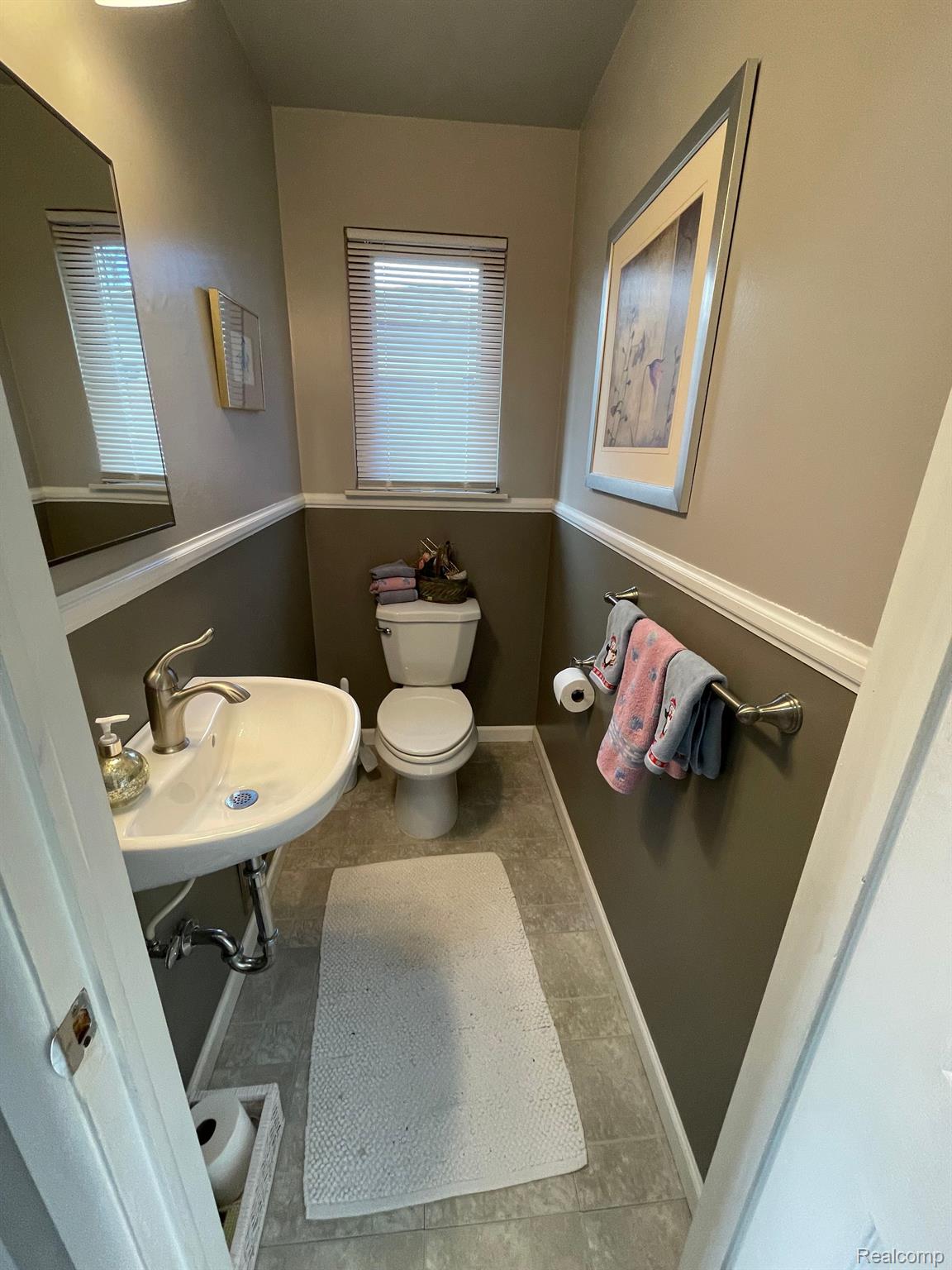 31618 Rosenbusch Drive Warren, MI 48088 - Photo 28 of 37 Updated Half Bath