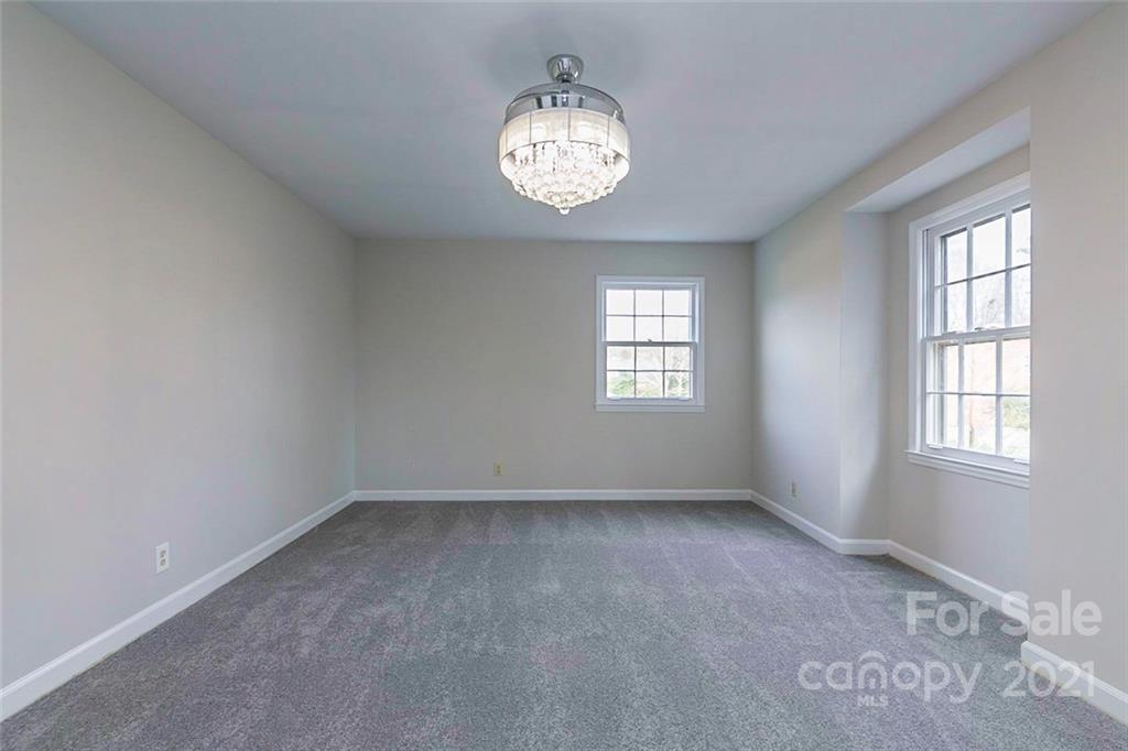 7210 Leesburg Road Charlotte, NC 28215 - Photo 12 of 18 Gallery Image 12