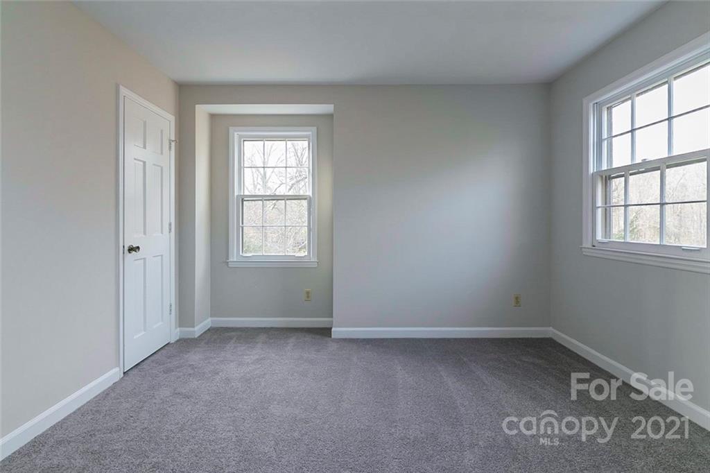 7210 Leesburg Road Charlotte, NC 28215 - Photo 13 of 18 Gallery Image 13