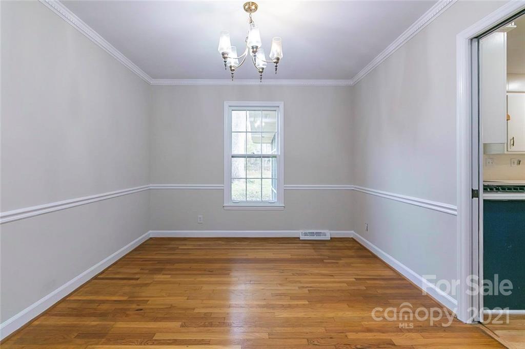 7210 Leesburg Road Charlotte, NC 28215 - Photo 10 of 18 Gallery Image 10