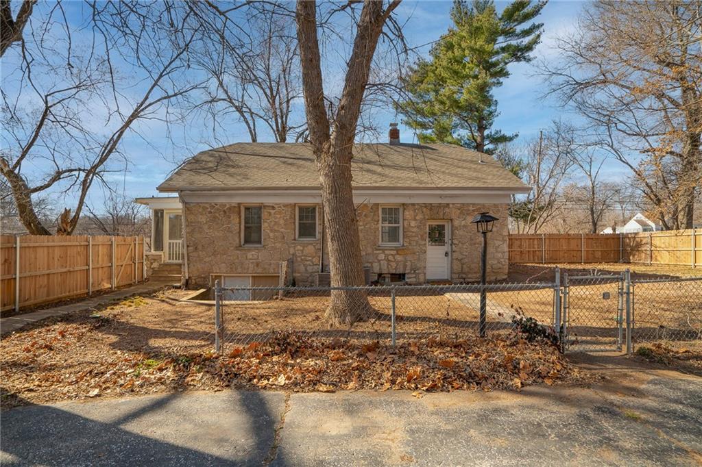 7005 Raytown Road Raytown, MO 64133 - Photo 20 of 25