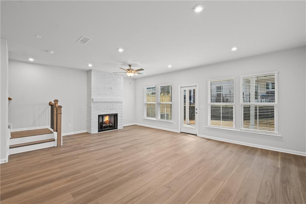 5703 Tillman Way Powder Springs, GA 30127 - Photo 4 of 16