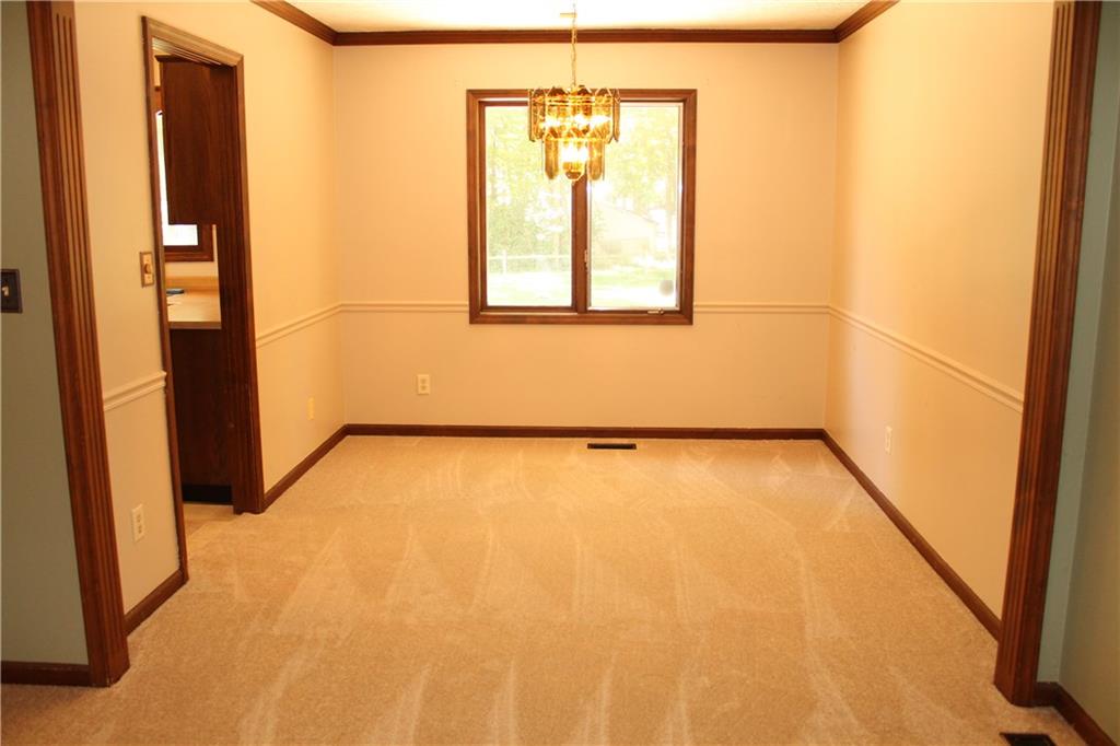486 Covered Bridge Road Greenwood, IN 46142 - Photo 11 of 22 Gallery Image 11