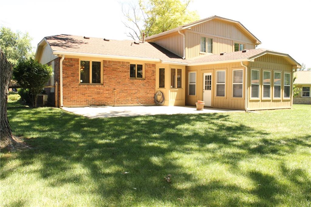 486 Covered Bridge Road Greenwood, IN 46142 - Photo 17 of 22 Gallery Image 17