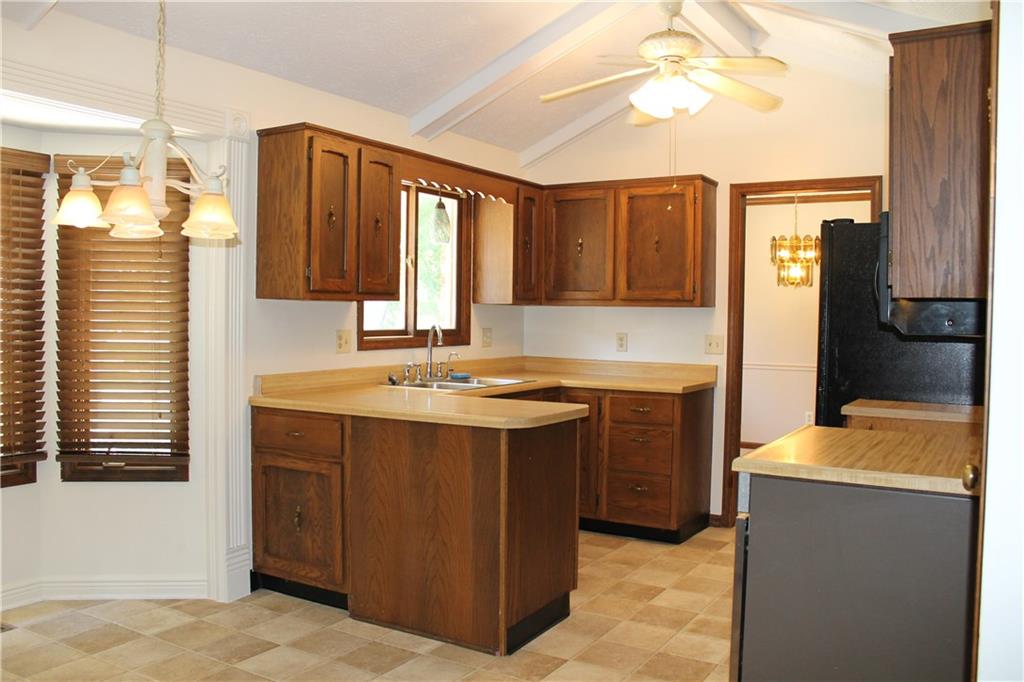 486 Covered Bridge Road Greenwood, IN 46142 - Photo 3 of 22 Gallery Image 3