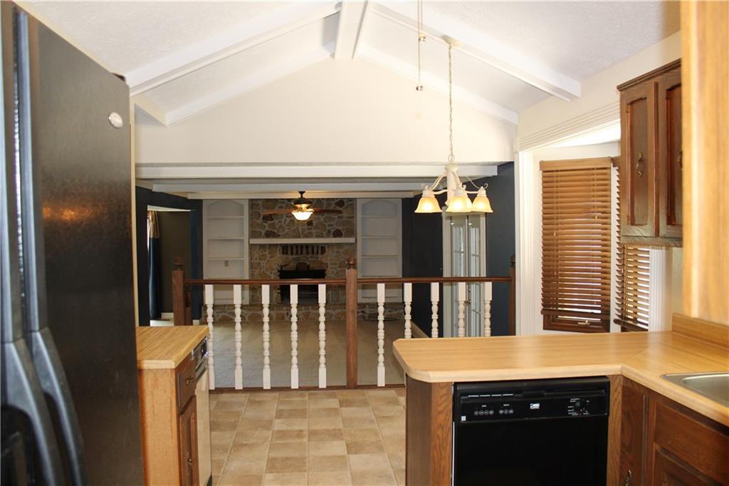 486 Covered Bridge Road Greenwood, IN 46142 - Photo 4 of 22 Gallery Image 4
