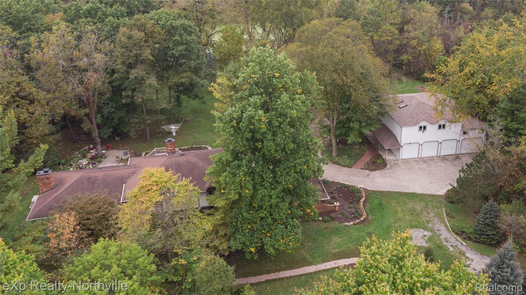 22265 Currie Road Northville, MI 48167 - Photo 82 of 86 081_86.jpg