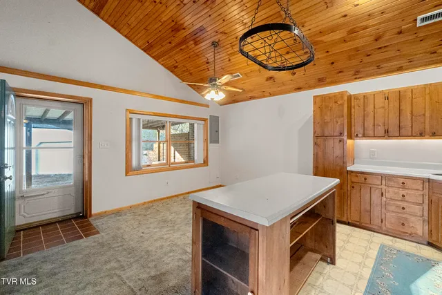 $565,000 | 604 Sandy Valley Road, Rogersville, TN 37857