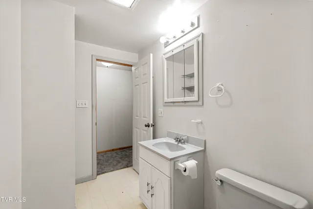 $565,000 | 604 Sandy Valley Road, Rogersville, TN 37857