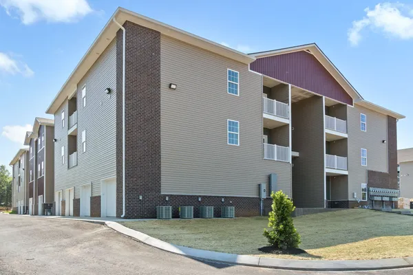 $1,245 | 229 East Johnson Circle, Unit B203, Clarksville, TN 37040