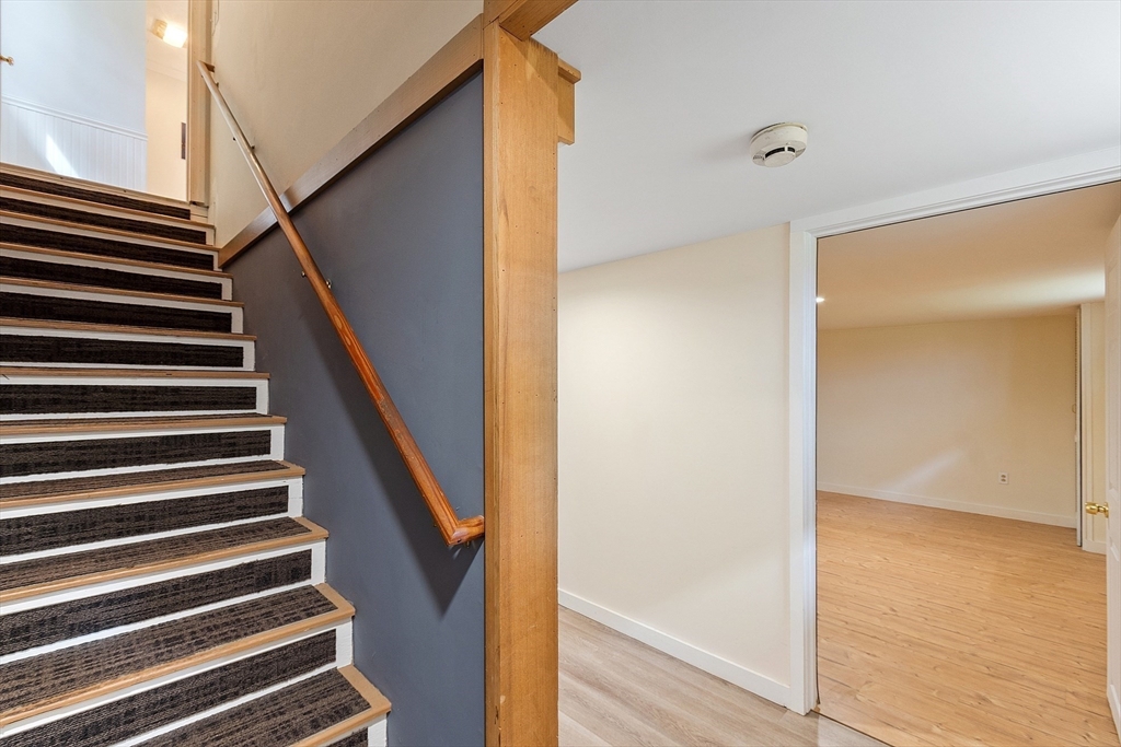 24 Hawthorne Road Norton, MA 02766 - Photo 9 of 11 Gallery Image 9