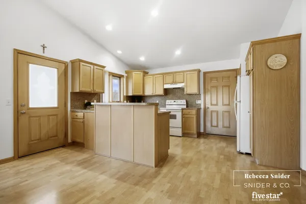 $388,000 | 7063 Baltic Drive Southwest, Byron Center, MI 49315