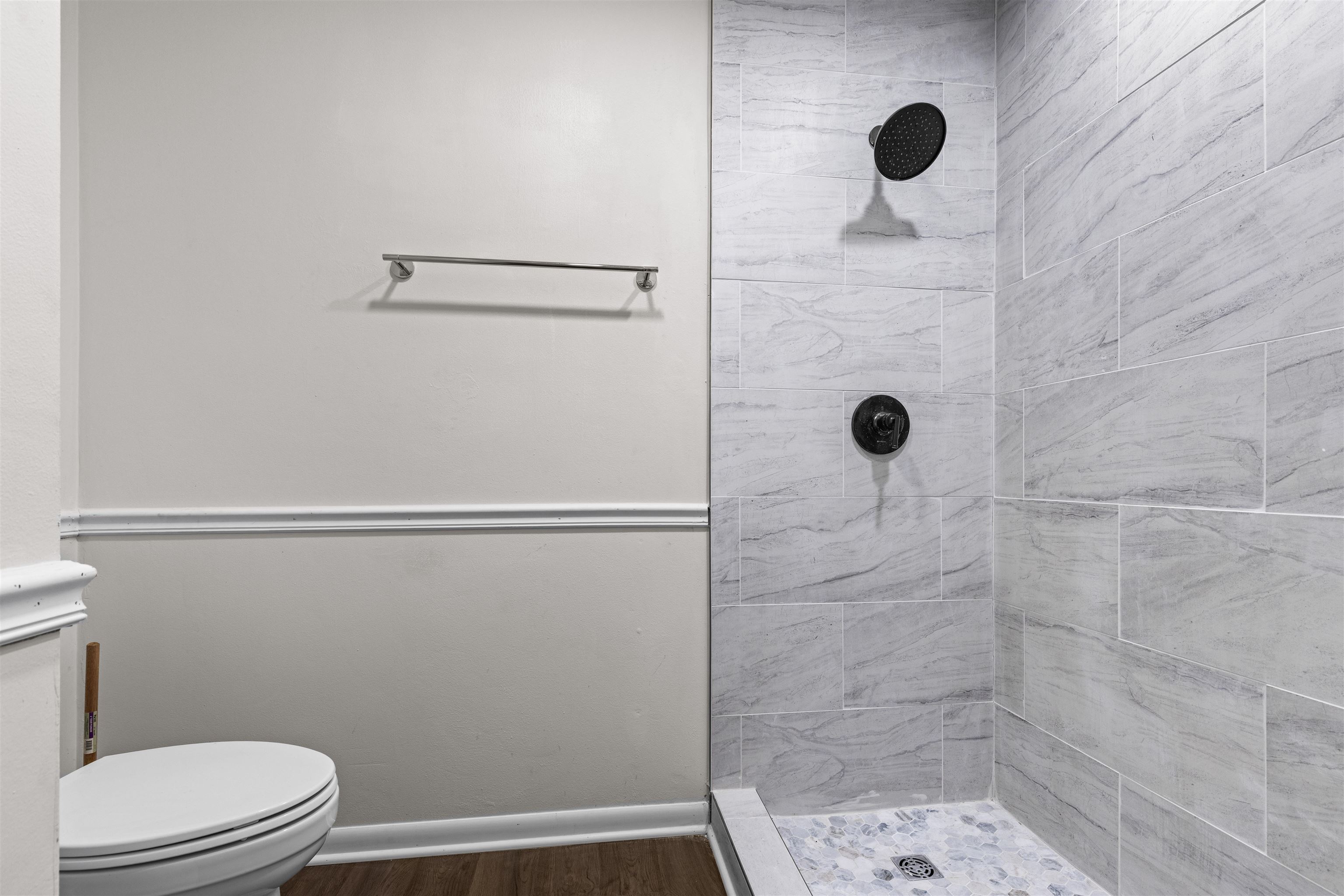 7010 Prairie Hill Road South Beloit, IL 61080 - Photo 8 of 21 a bathroom with a shower