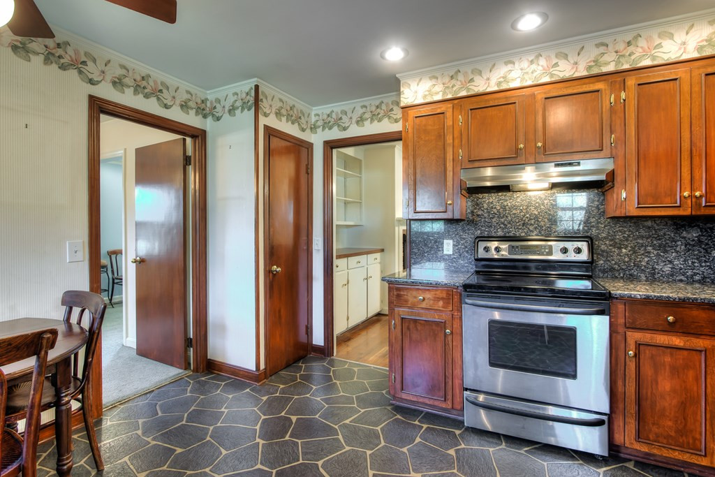 301 Adams Avenue Sumter, SC 29150 - Photo 15 of 29 Gallery Image 15