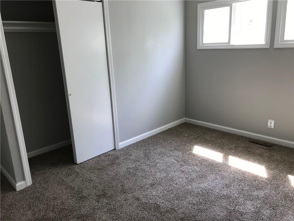 1804 Beam Road Columbus, IN 47201 - Photo 11 of 17 Gallery Image 11