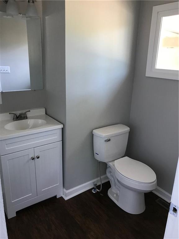 1804 Beam Road Columbus, IN 47201 - Photo 13 of 17 Gallery Image 13