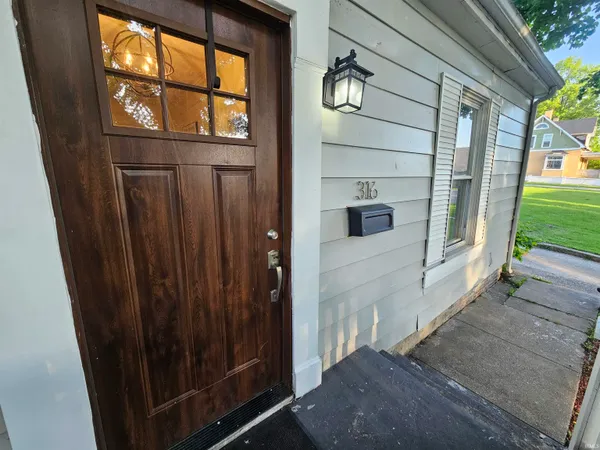 $179,500 | 316 North Gibson Street, Princeton, IN 47670