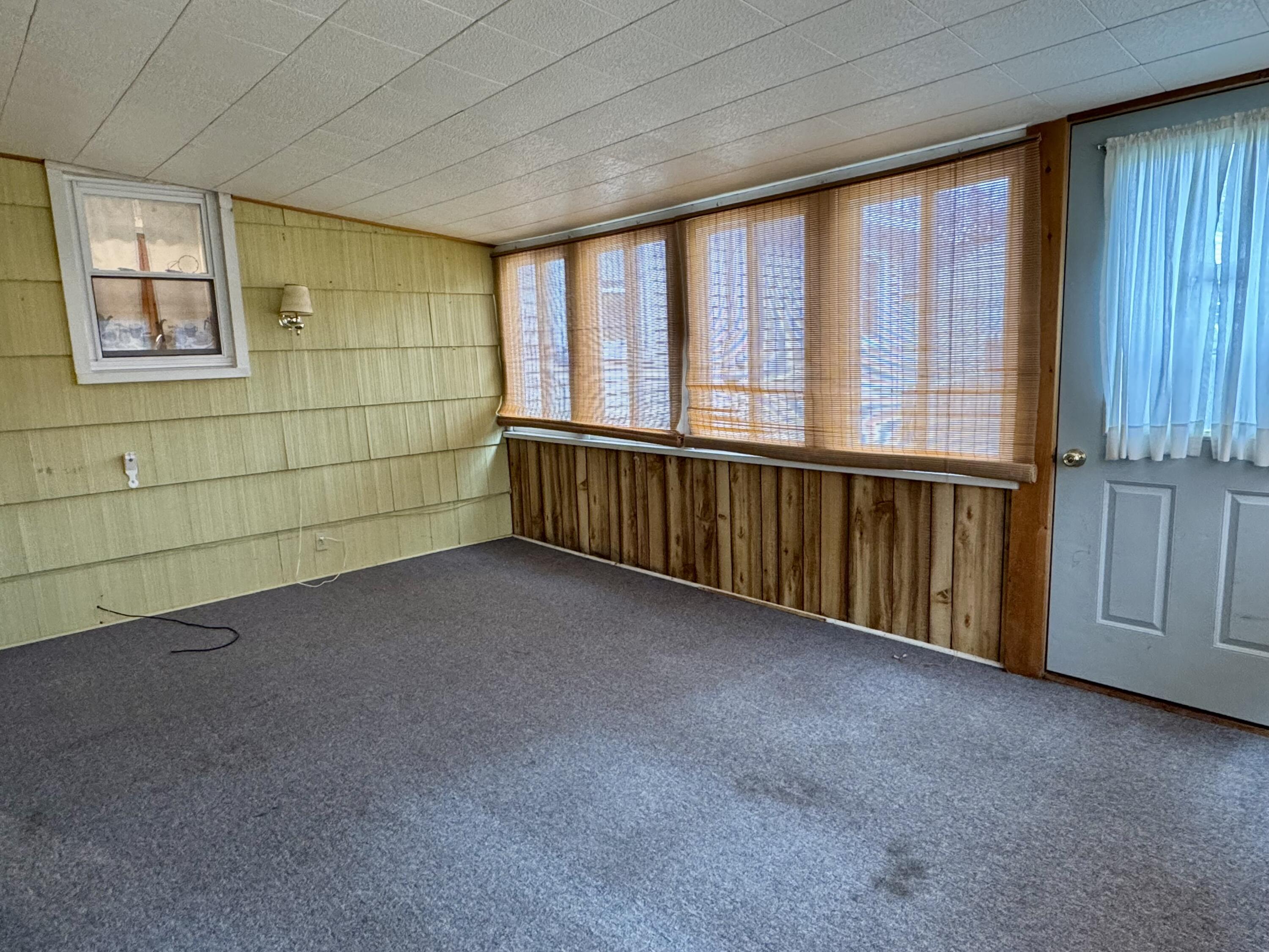 37 Prospect Avenue Plattsburgh, NY 12901 - Photo 6 of 33