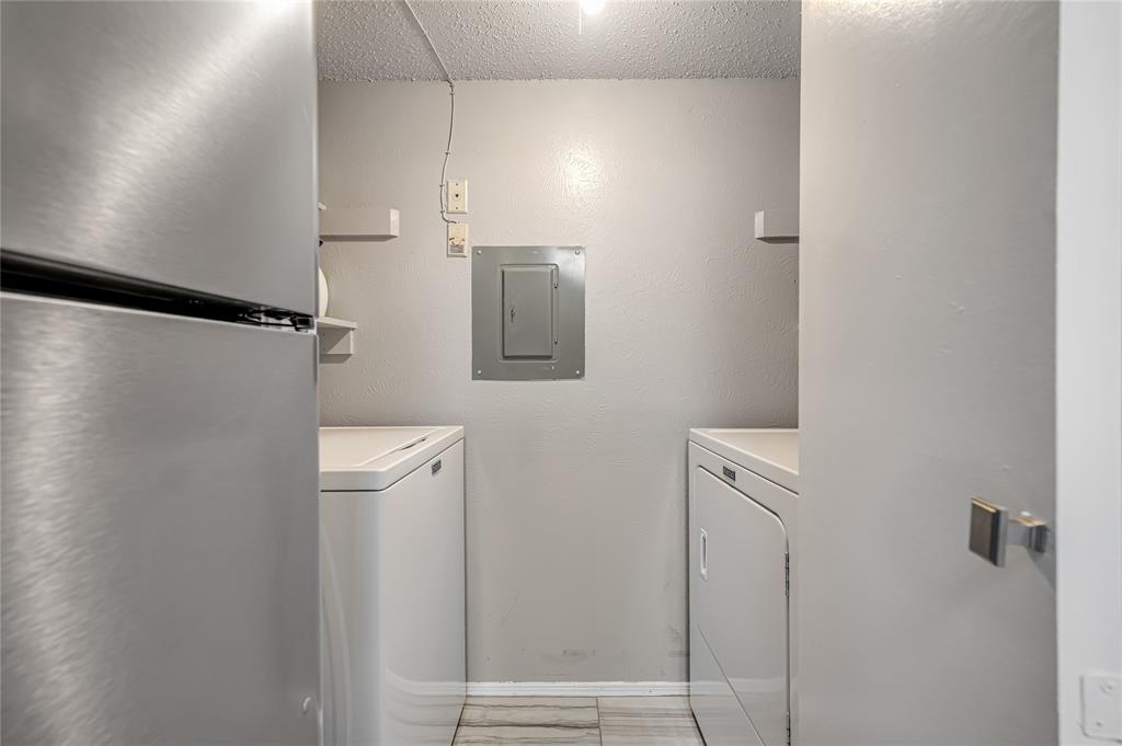 18333 Roehampton Drive, Unit 821 Dallas, TX 75252 - Photo 12 of 27