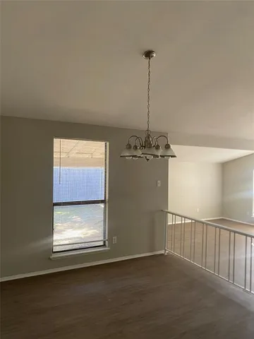 a view of empty room with window