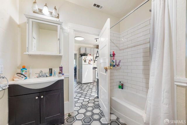 $1,388,000 | 2941 Harrison Street, Oakland, CA 94611