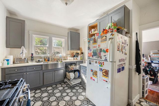 $1,388,000 | 2941 Harrison Street, Oakland, CA 94611