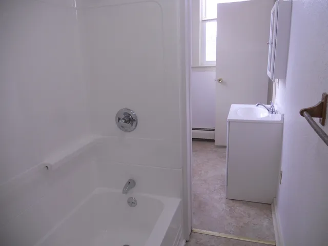 $295,000 | 110 Sullivan Street, Claremont, NH 03743