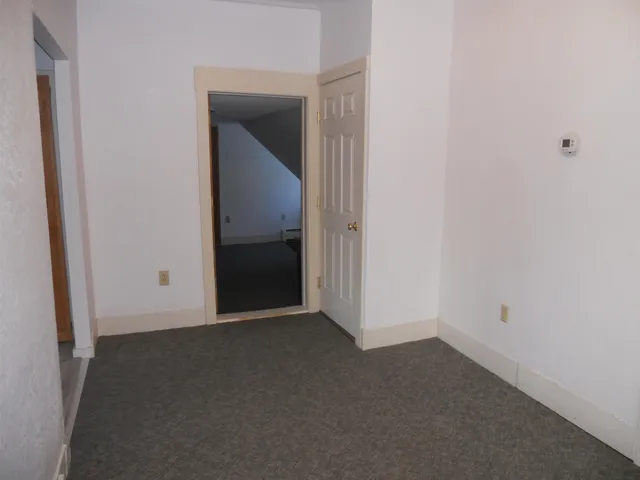 $295,000 | 110 Sullivan Street, Claremont, NH 03743