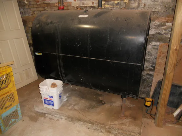 $295,000 | 110 Sullivan Street, Claremont, NH 03743