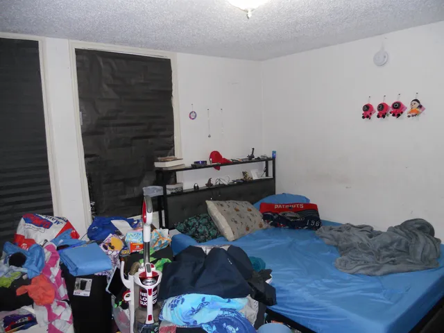 $295,000 | 110 Sullivan Street, Claremont, NH 03743