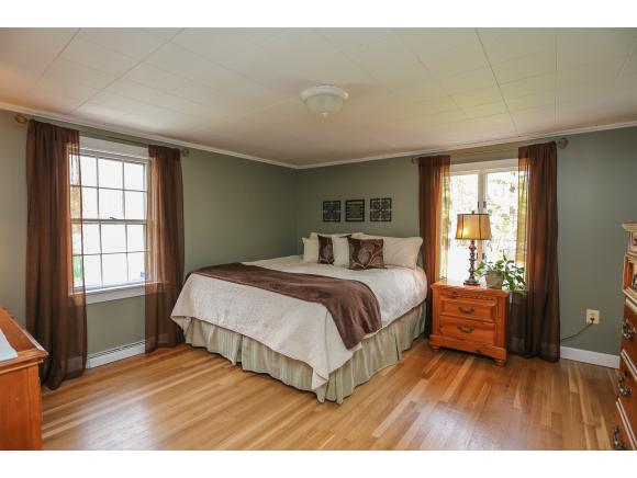 150 Wallace Road Bedford, NH 03110 - Photo 14 of 36 Gallery Image 14