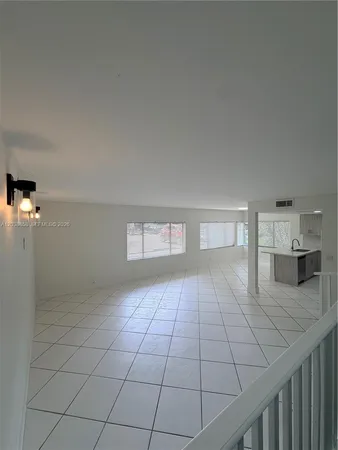 $2,350 | 4705 Southwest 62nd Avenue, Unit 104, Davie, FL 33314