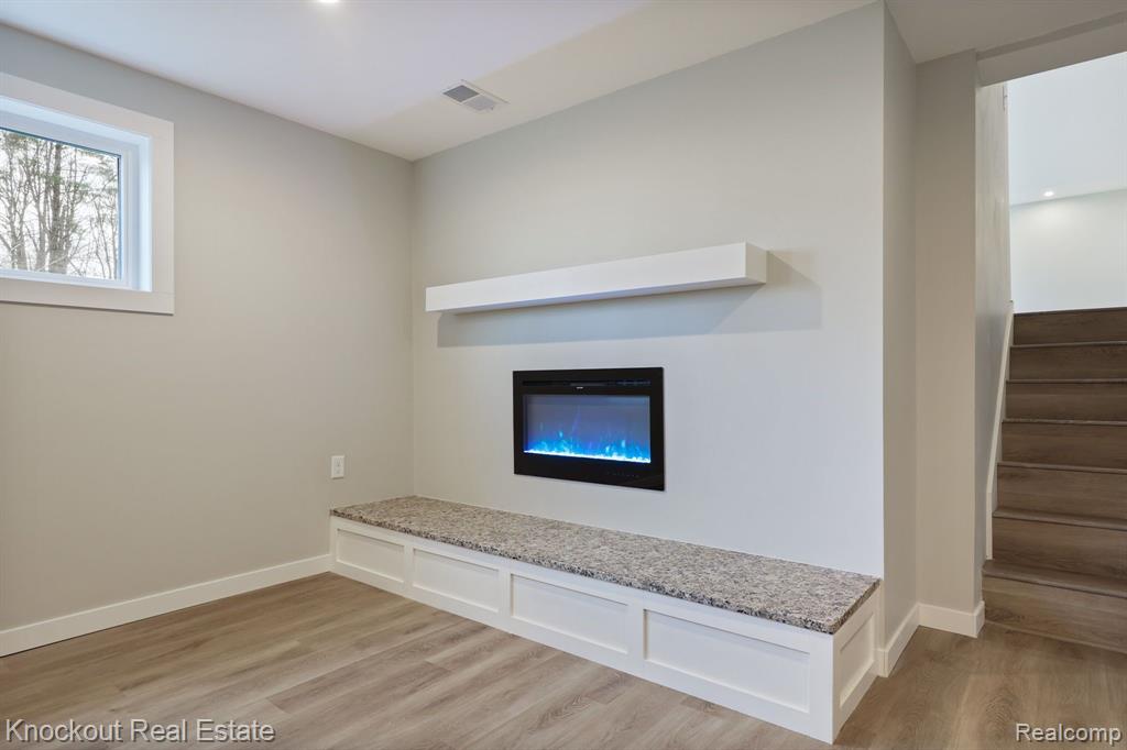4135 Emerald Road Bridgeport, MI 48722 - Photo 36 of 61