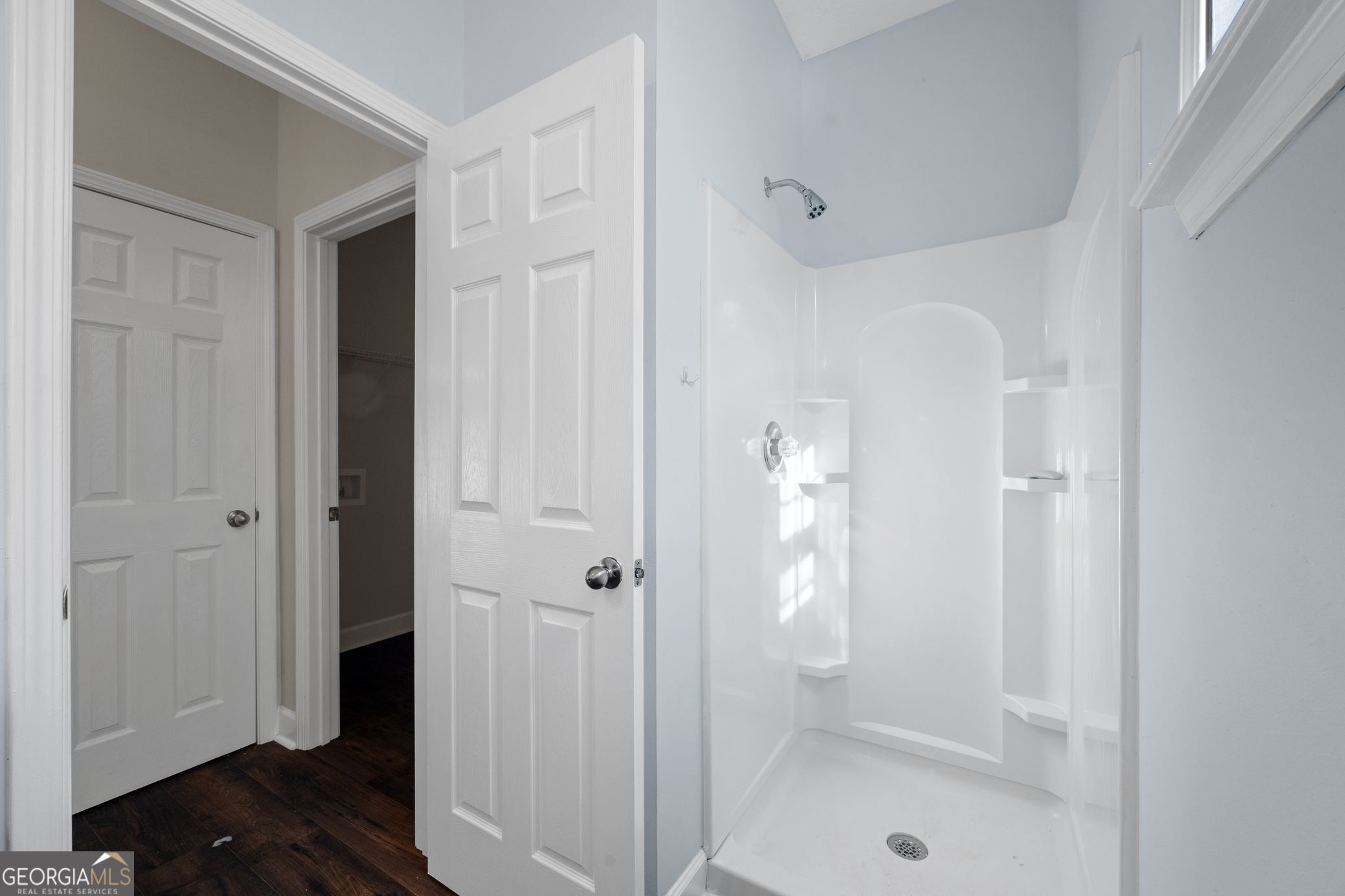35 Timber Lane Newnan, GA 30265 - Photo 19 of 51 a bathroom with a shower